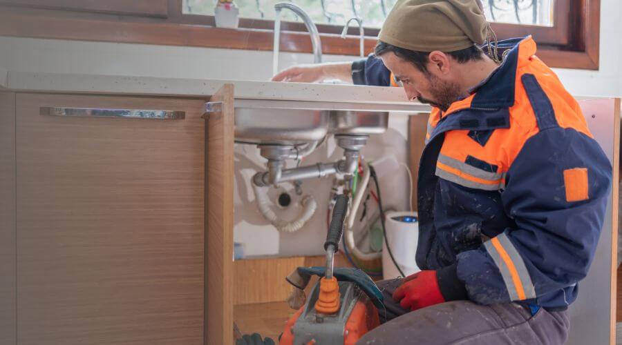 leaky faucet repair in Monroeville, IN
